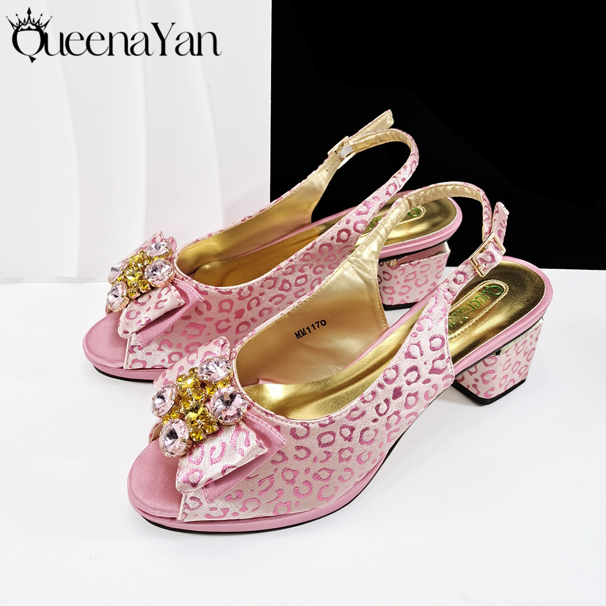 Queena Yan  2025 Shiny Italian - Party Favor Bag reseña y precio